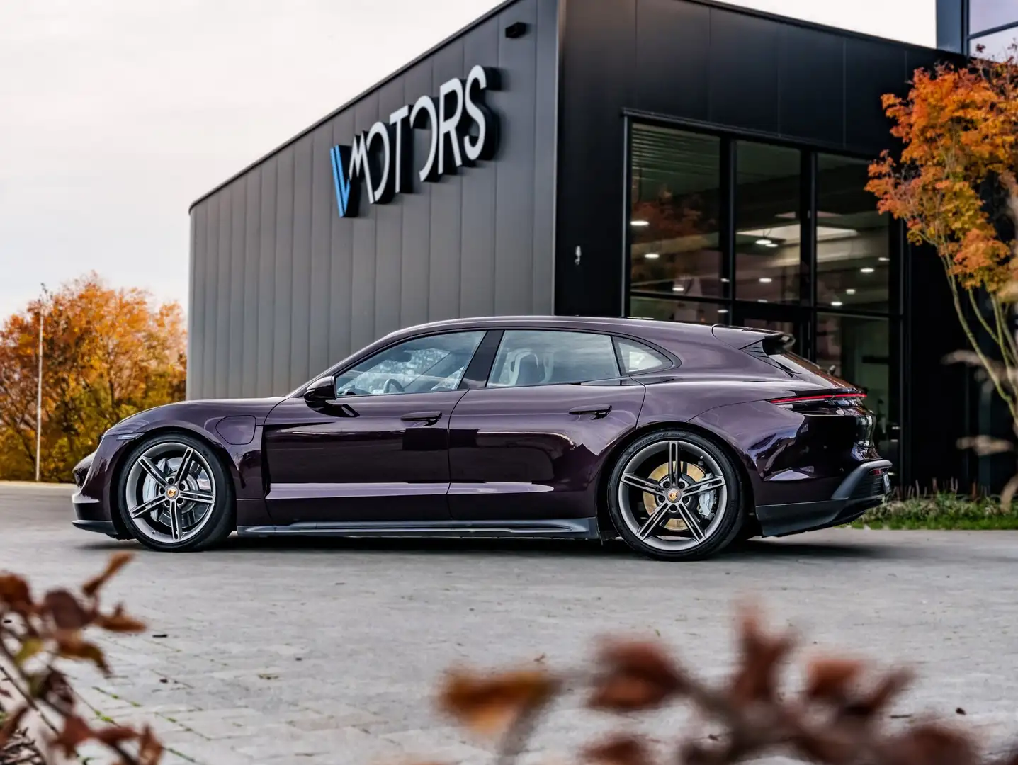Porsche Taycan Taycan Sport Turismo - Sport Chrono - VAT - 18 way Mauve - 2