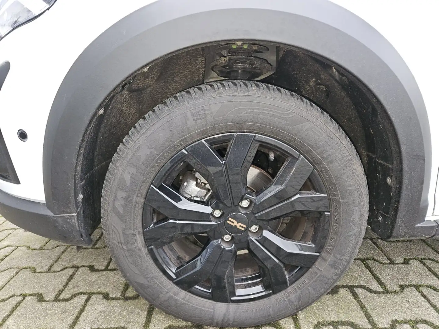 Dacia Sandero Stepway Extreme TCe 90 CVT Weiß - 2