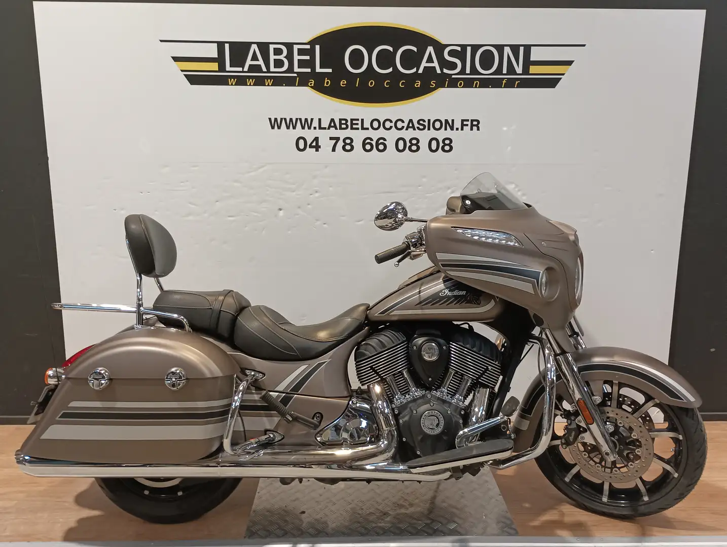 Indian Chieftain Bronze - 1