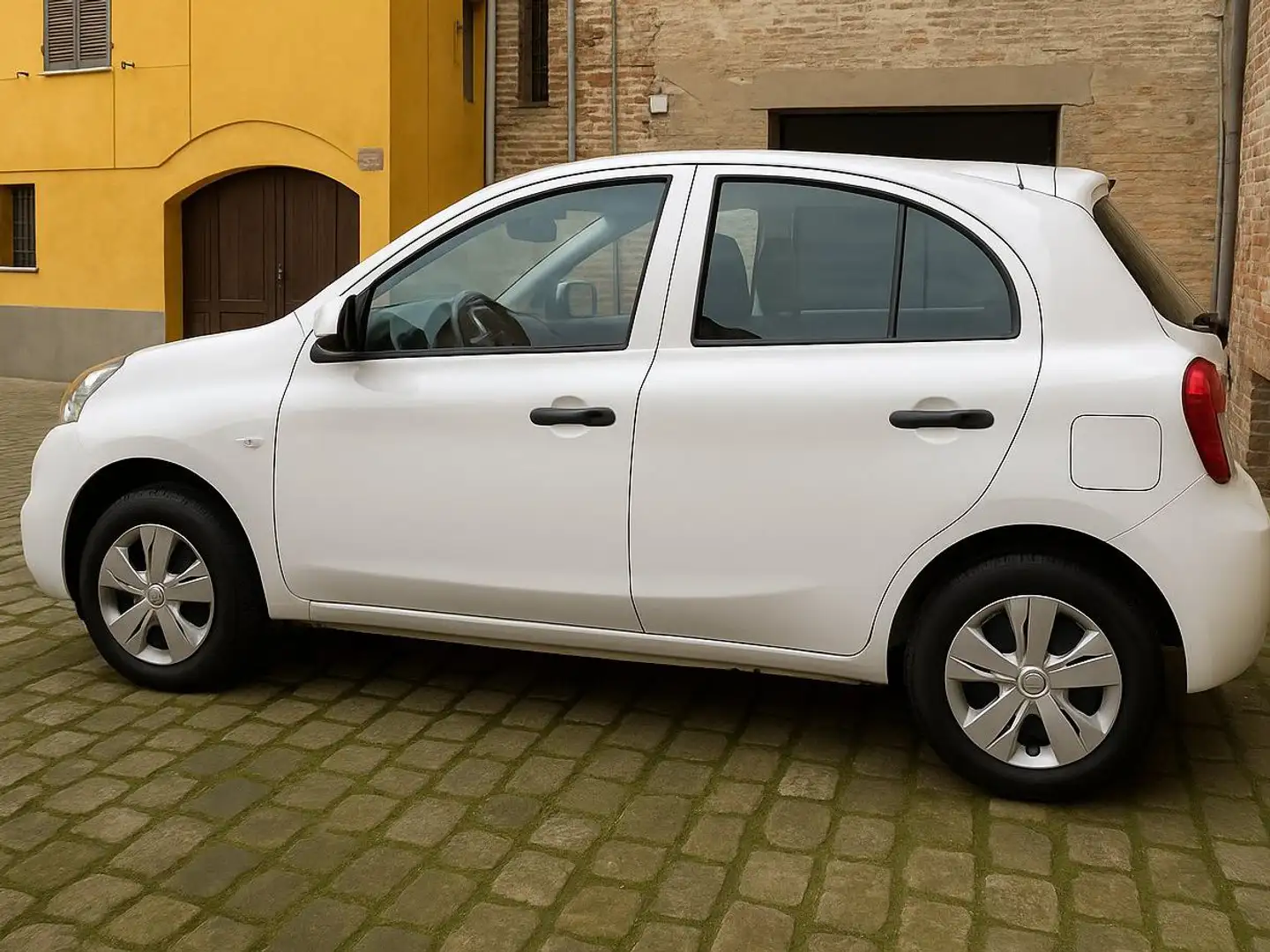 Nissan Micra Micra IV 20131.2 Comfort eco Gpl Bianco - 1