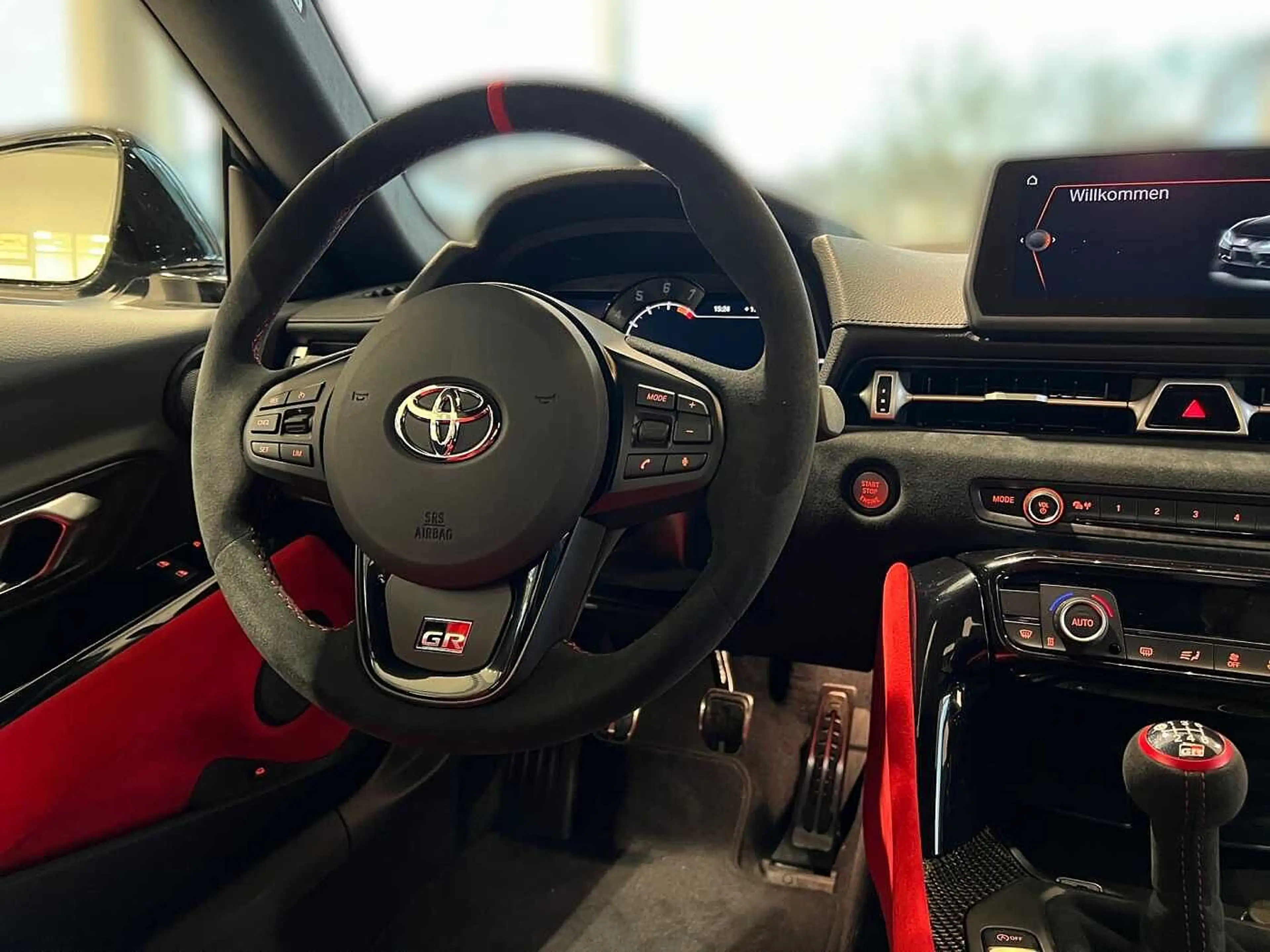 Toyota Supra GR 3.0 A90 Final Edition — photo 9