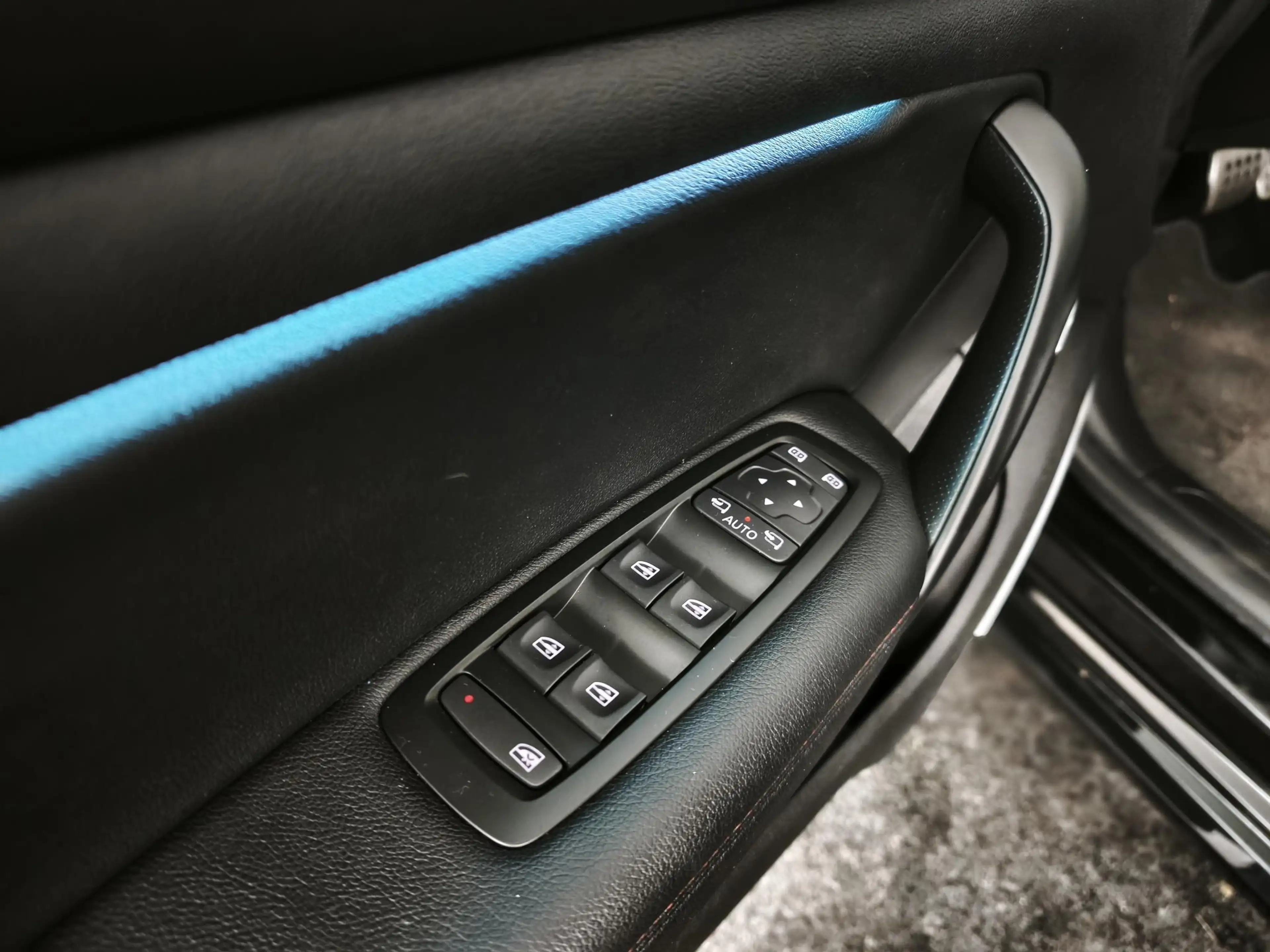 Renault Megane Estate 1.3 TCe 160 R.S. Line | BOSE-Audio | Camera — photo 19