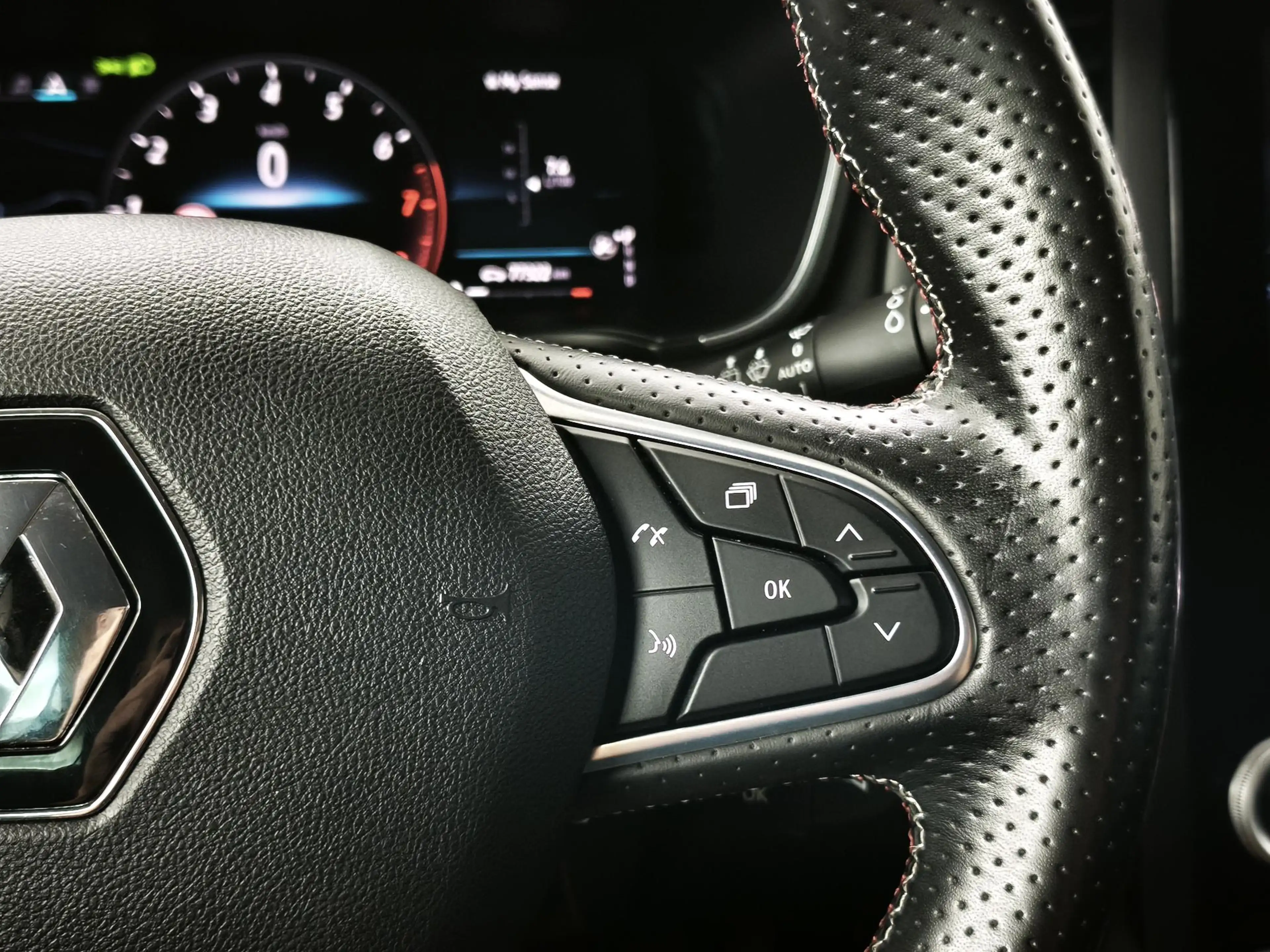Renault Megane Estate 1.3 TCe 160 R.S. Line | BOSE-Audio | Camera — photo 23