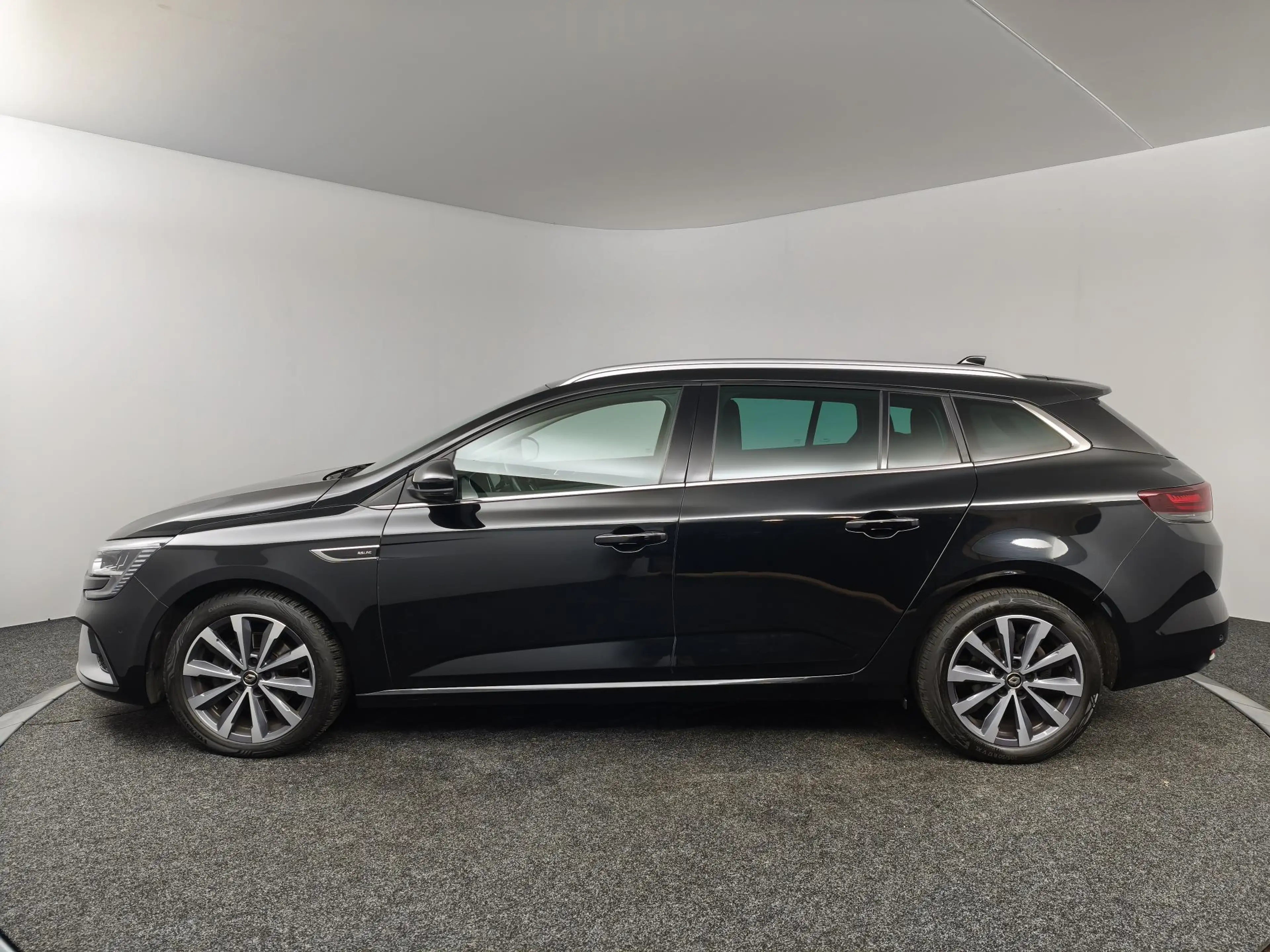 Renault Megane Estate 1.3 TCe 160 R.S. Line | BOSE-Audio | Camera — photo 15