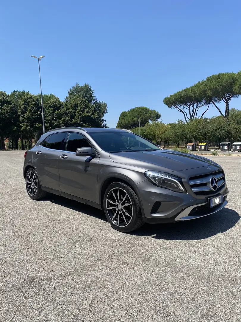 Mercedes-Benz GLA 220 d (cdi) Executive 170cv auto - 1