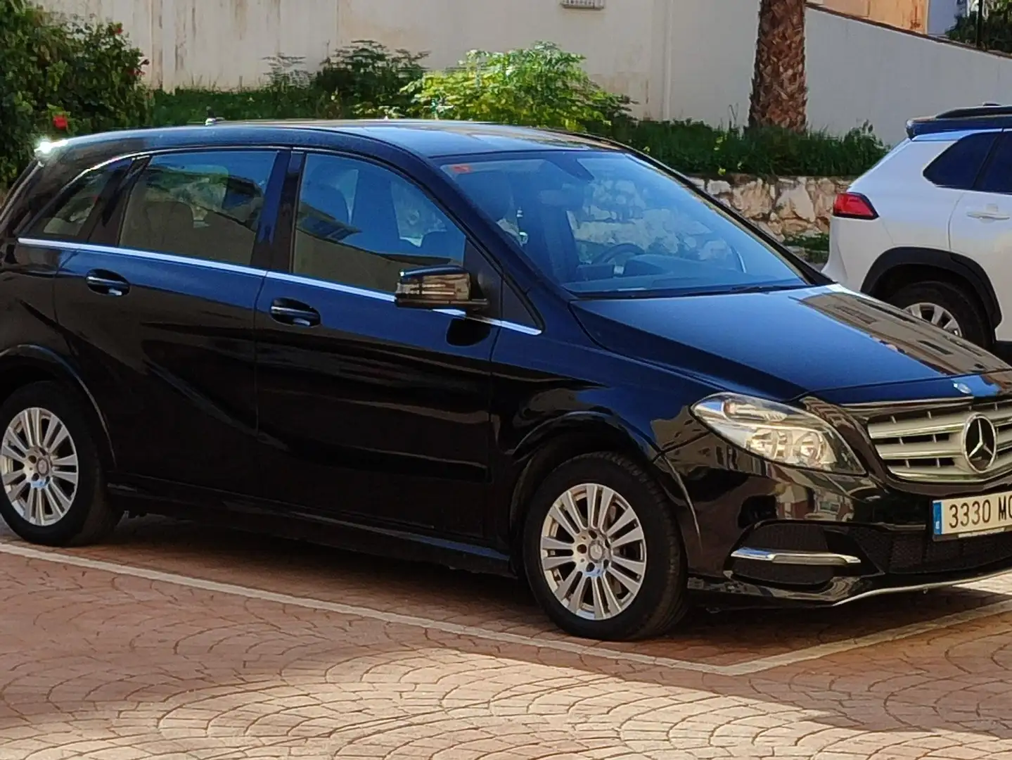 Mercedes-Benz B 200 B 200 NGD Sport 7G-DCT Negro - 1