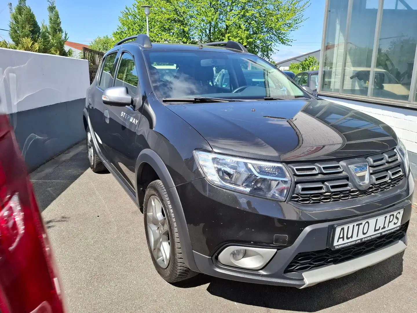 Dacia Sandero II Stepway - Automatik - Navi - Klima Schwarz - 1