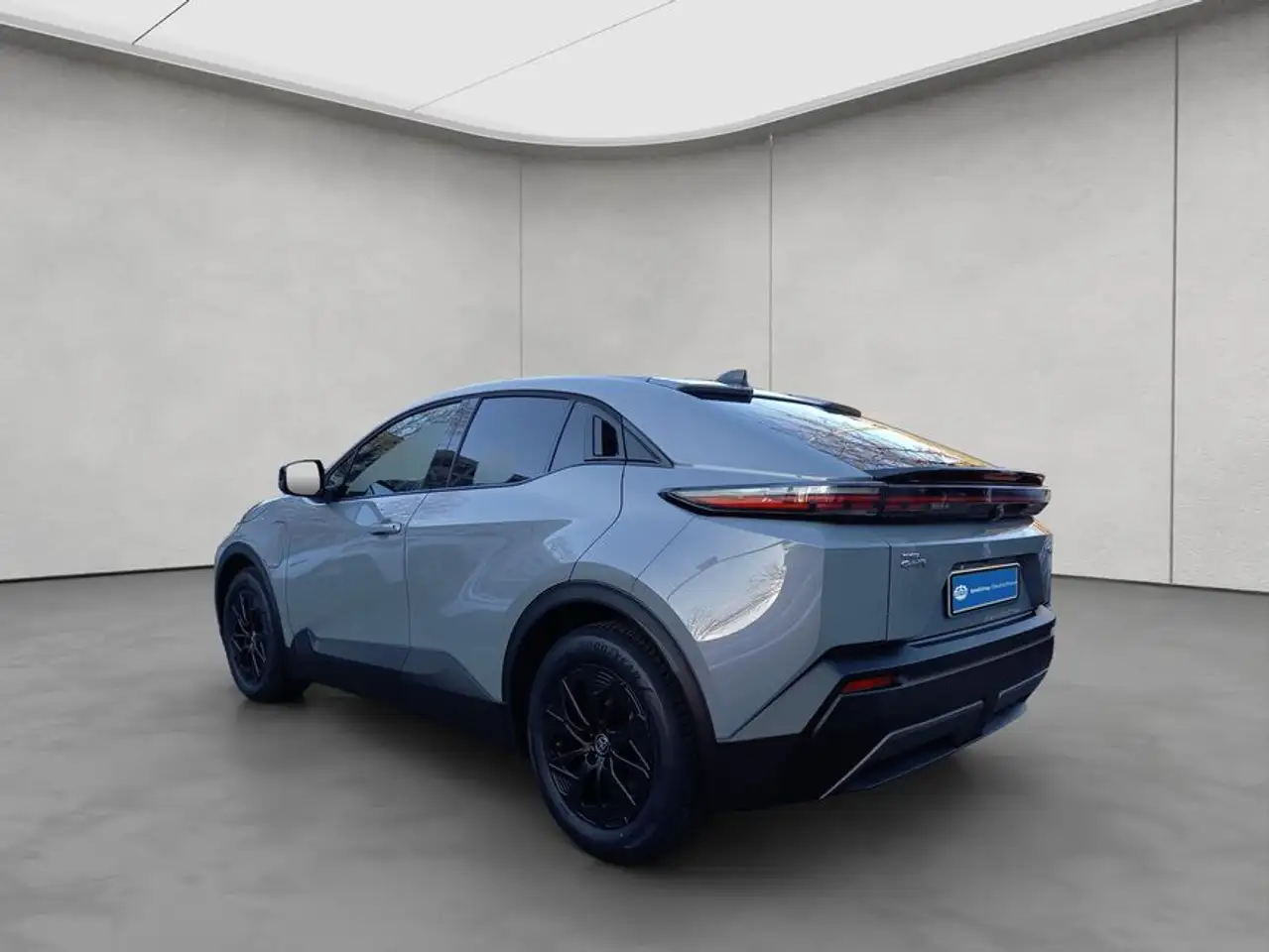 Toyota C-HR+ + 77kWh Teamplayer Navi Kamera Matrix-LED 3