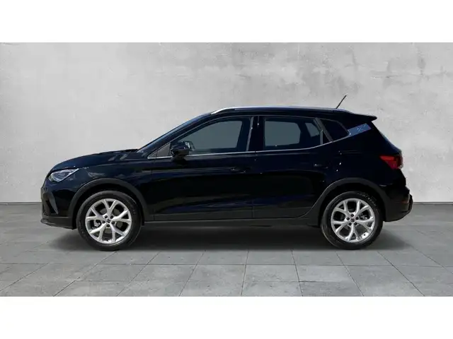 Seat Arona view 2