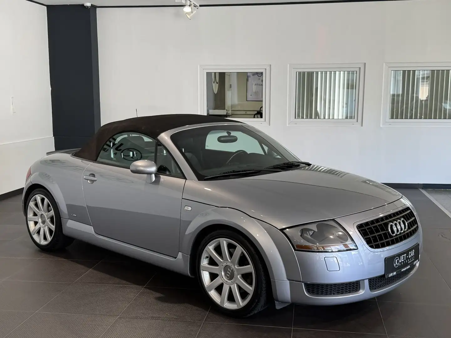 Audi TT 1.8 T Roadster S-Line *Leder-Navi-Xenon-18* Silber - 2