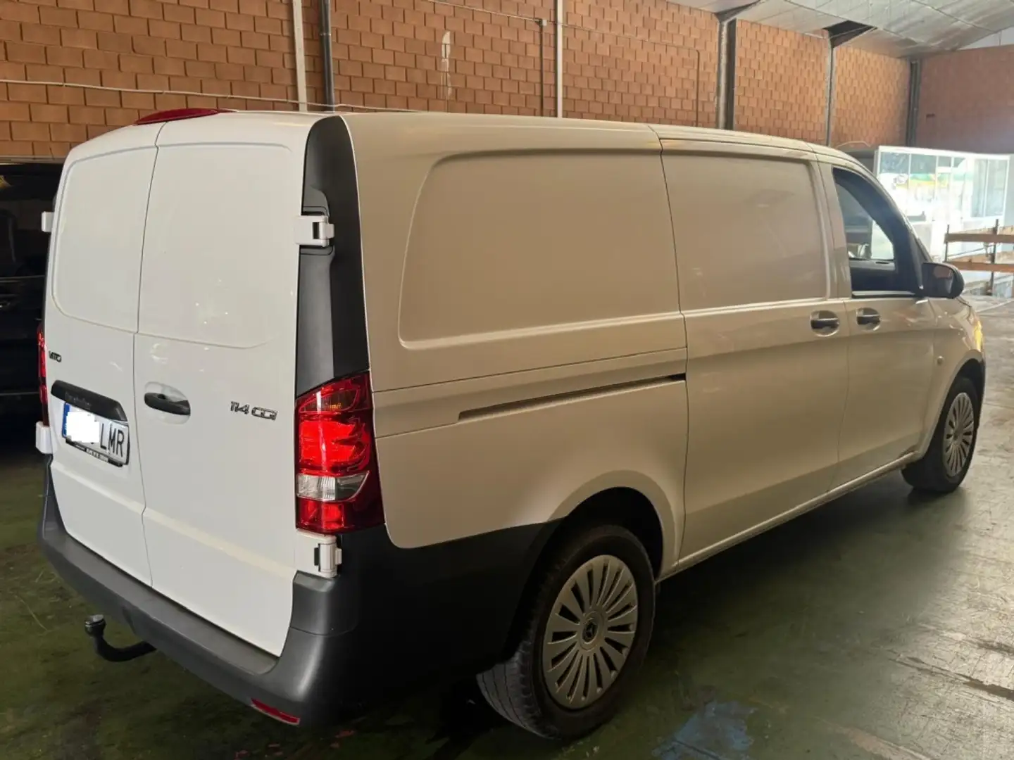 Mercedes-Benz Vito Furgón 114CDI tD Pro Larga 9G-Tronic Blanc - 1