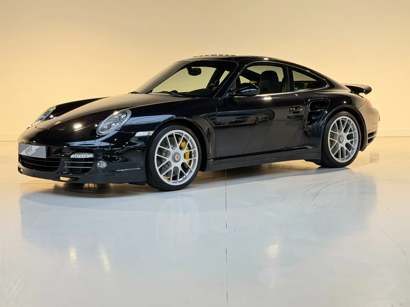 Porsche 997 Turbo S Origineel NL 58.000Km 1e Lak Dealer OH Noir - 1