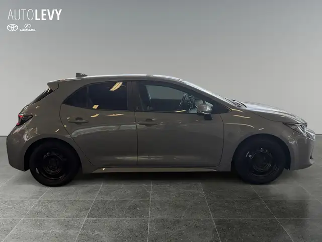 Toyota Corolla view 7