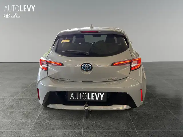 Toyota Corolla view 5