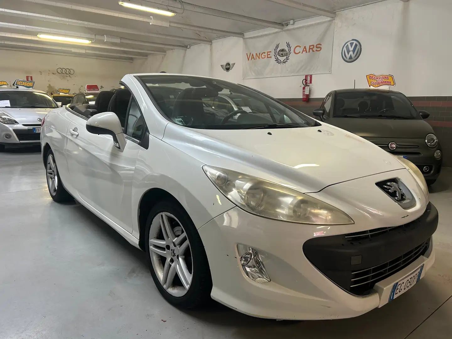 Peugeot 308 308 I CC  1.6 hdi 8v Feline 112cv Bianco - 2