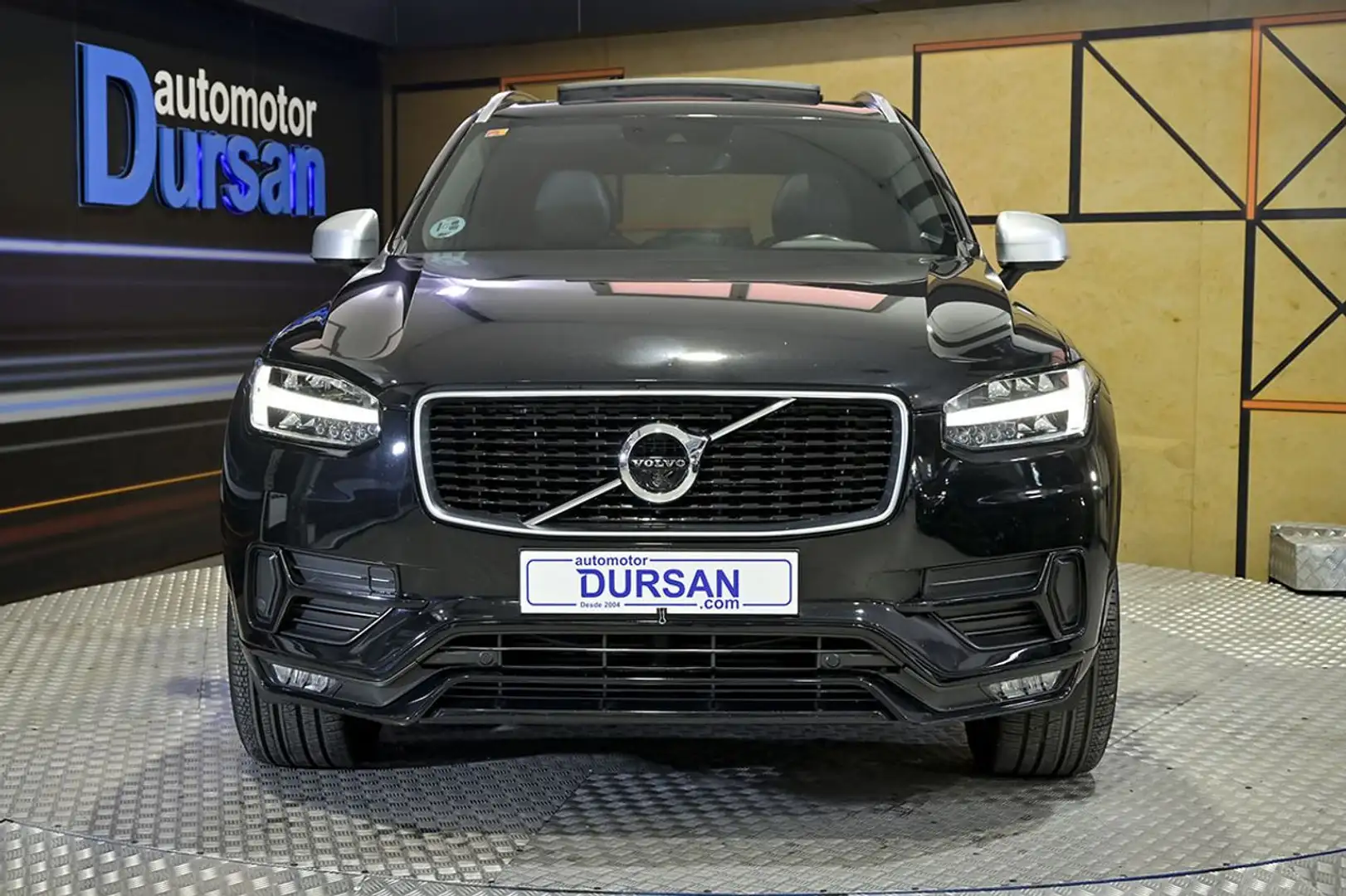 Volvo XC90 D5 R-Design AWD 235 Aut. Negro - 2