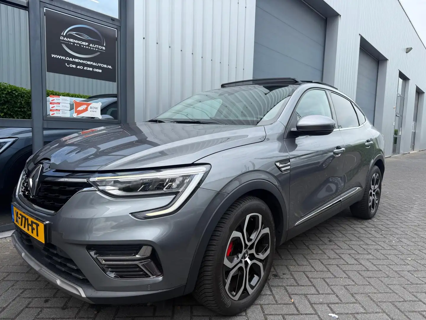 Renault Arkana 1.3 TCe 140pk panoramadak Grigio - 1