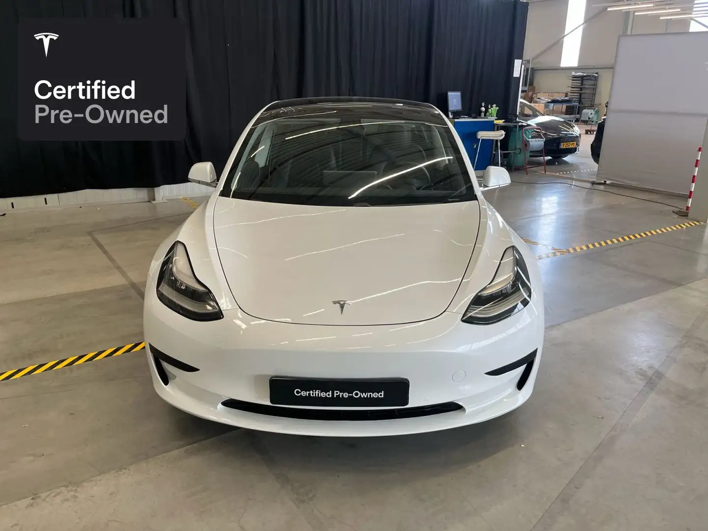 Tesla Model 3 Rear-Wheel Drive “Certified Pre-Owned” Blanco - 2