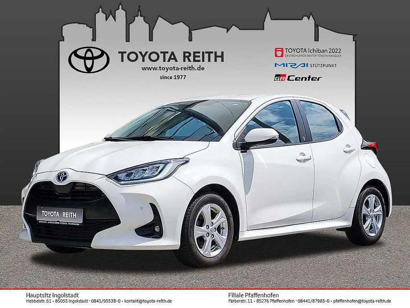 Toyota Yaris Hybrid 1.5 VVT-i Team Deutschland Technik Paket + White - 1