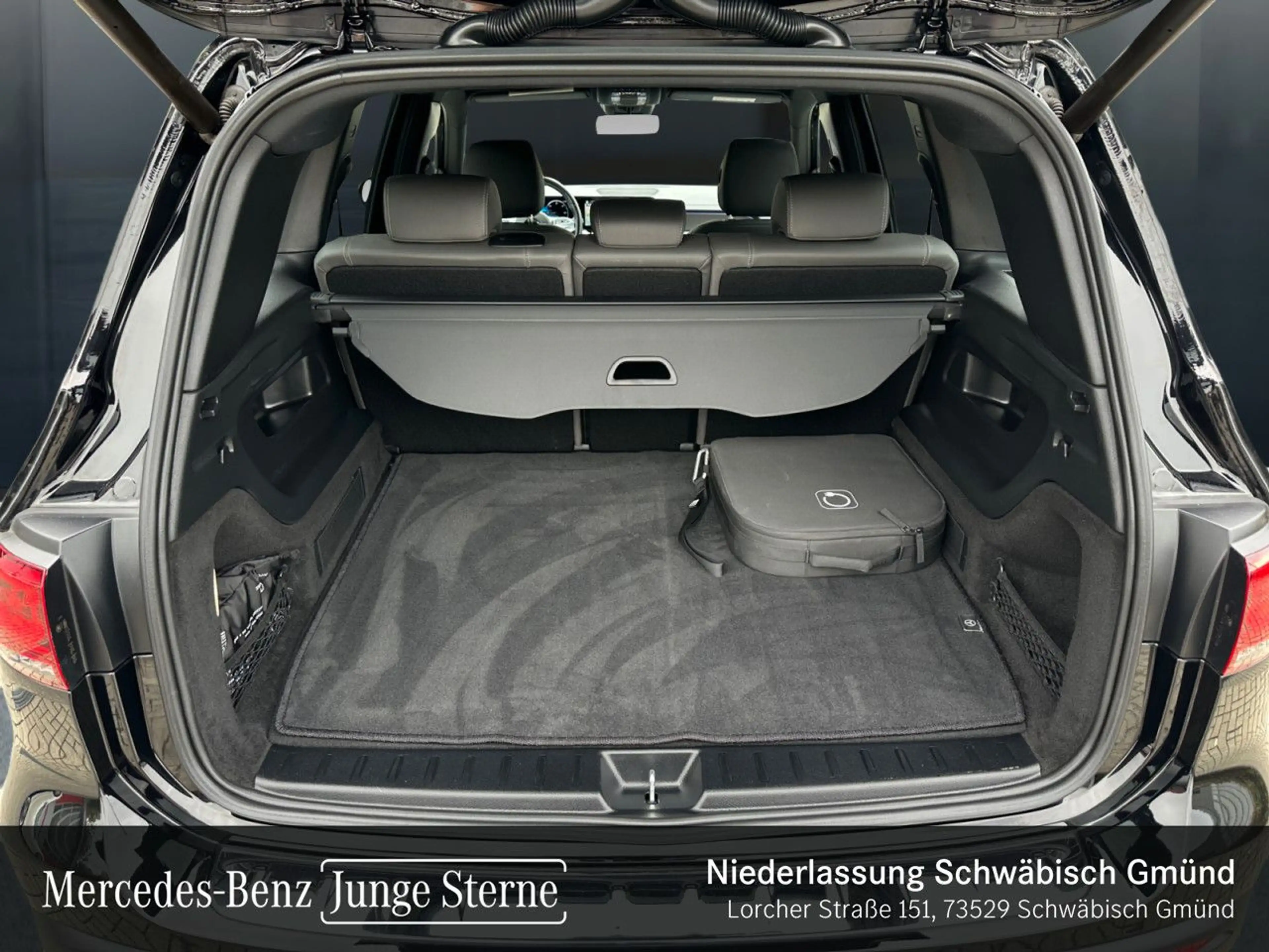 Mercedes-Benz EQB 250 ELECTRICART+PLUS-PAKET+KAMERA+KEYLESS+SPUR — photo 8