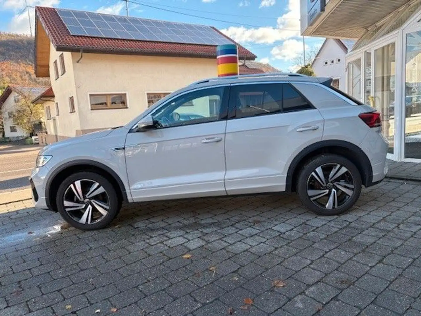 Volkswagen T-Roc 1.5 TSI DSG R-Line RFK/LED/LHZ/ACC Gris - 2
