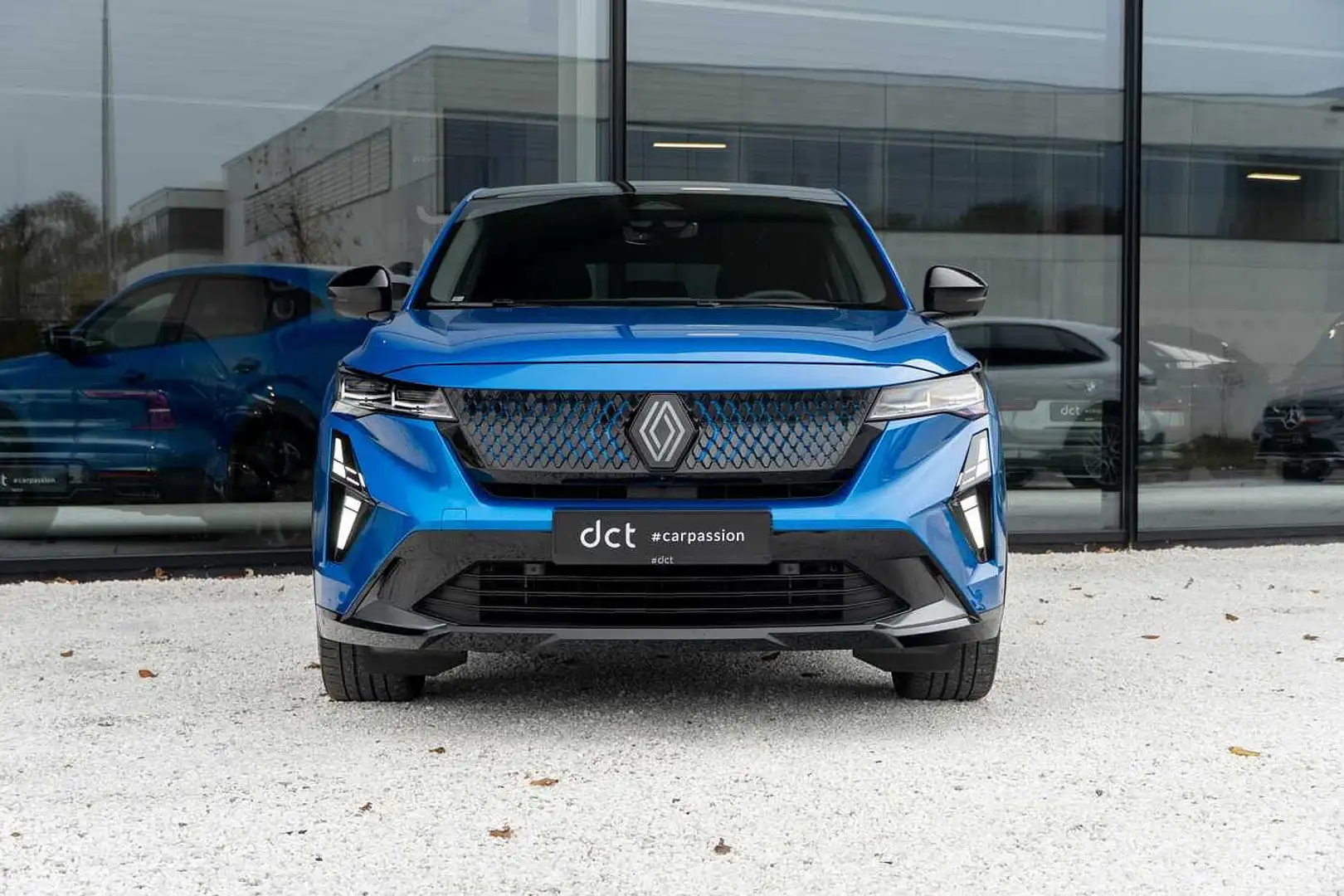 Renault Rafale E-TECH 1.2 Alpine RearSteering HUD Harman Blau - 2