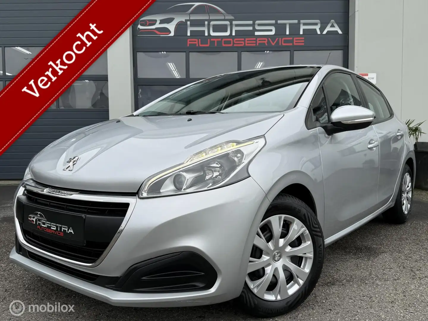 Peugeot 208 1.2 PureTech Active Navi Cruise Airco Dealer Onder Grau - 1