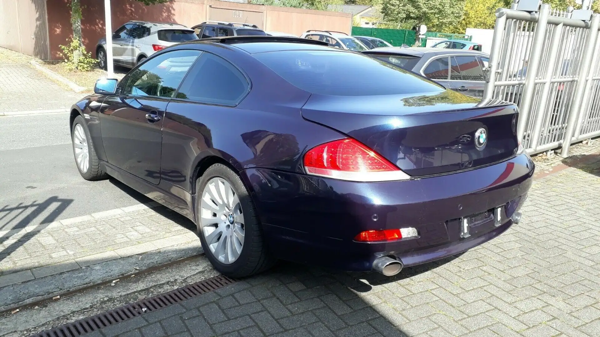 BMW 650 i AUT PANORAMA NAVI PRO HUD EL. MEMORY FULL Albastru - 2