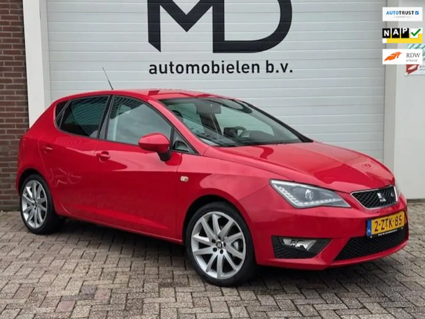 SEAT Ibiza 1.2 TSI FR - 1e eigenaar -LED-Navi-PDC-Climate Rouge - 1