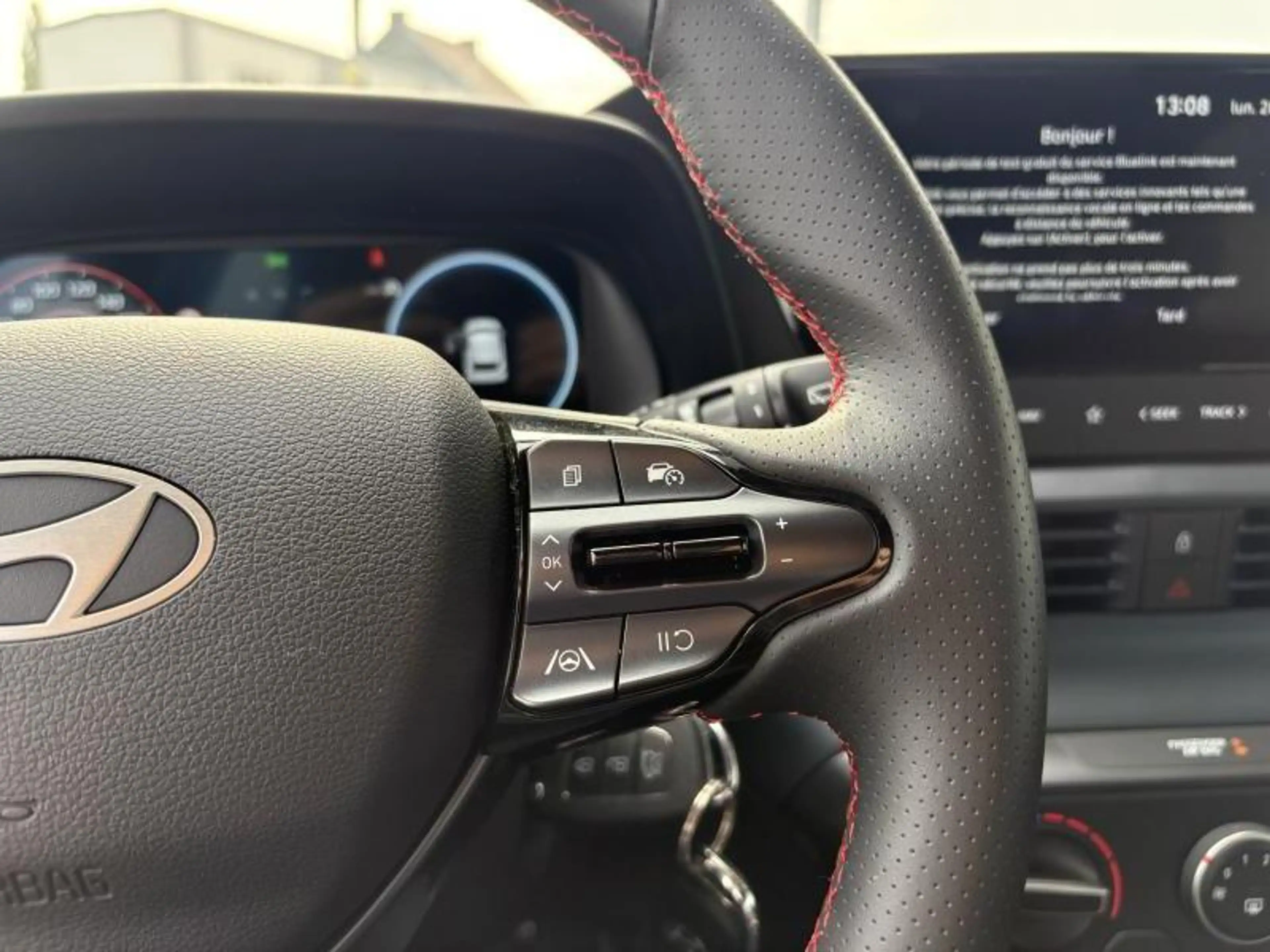 Hyundai i20 Twist N-Line — photo 14