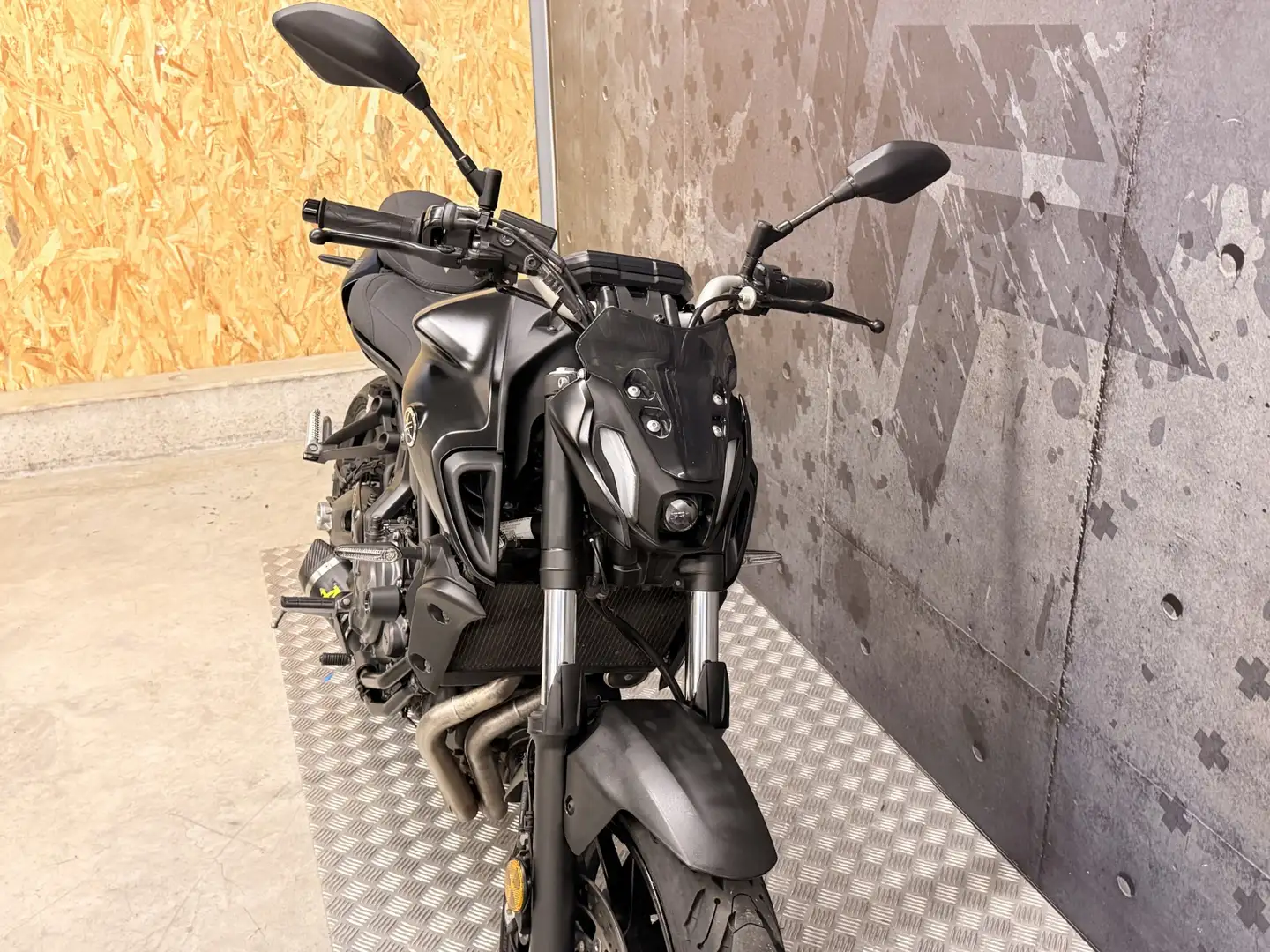 Yamaha MT-07 Zwart - 2