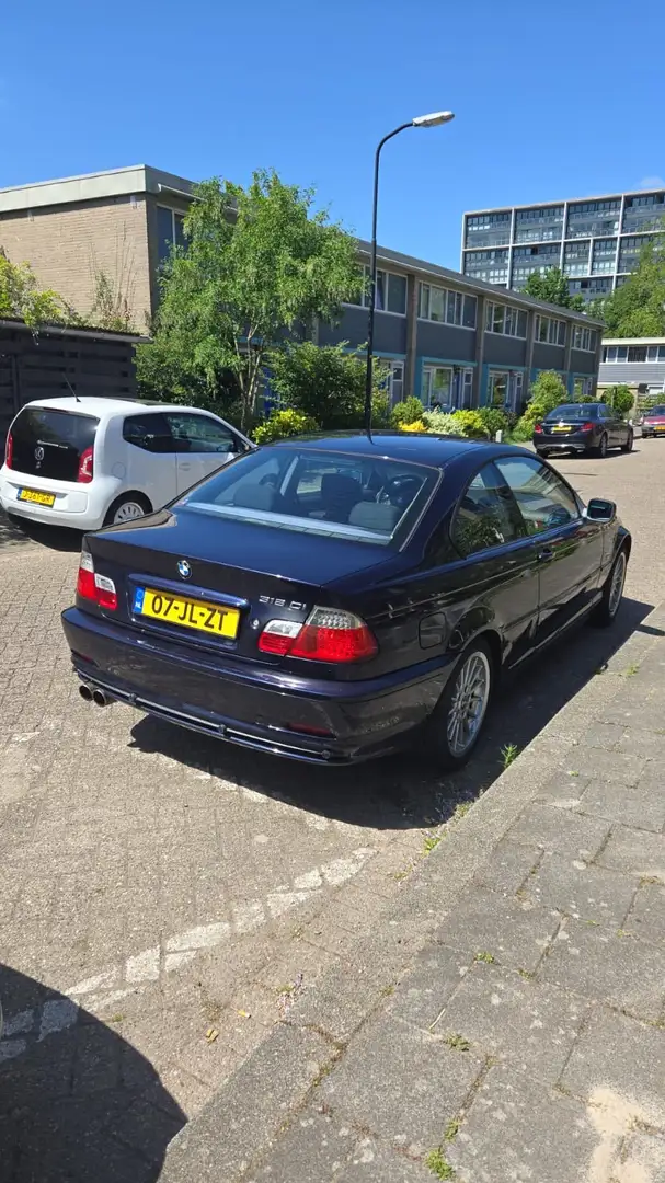 BMW 330 318Ci Executive Modrá - 2