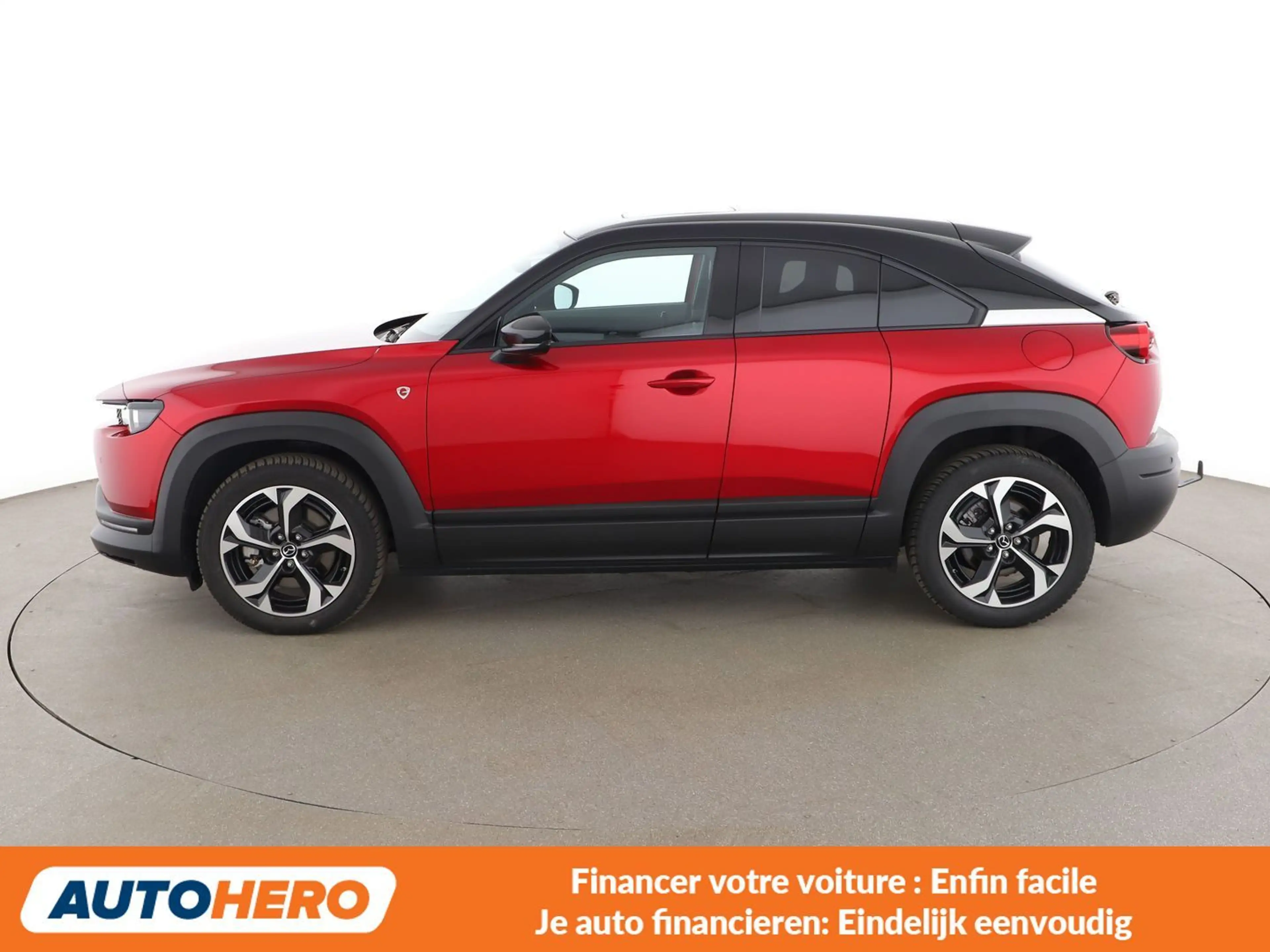 Mazda MX-30 e-SKYACTIV 125 kW Makoto R-EV — photo 3