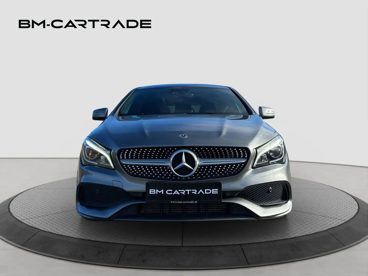Mercedes-Benz CLA 200 d SB/AMG LINE/AHK/PANO/H&K Grau - 2