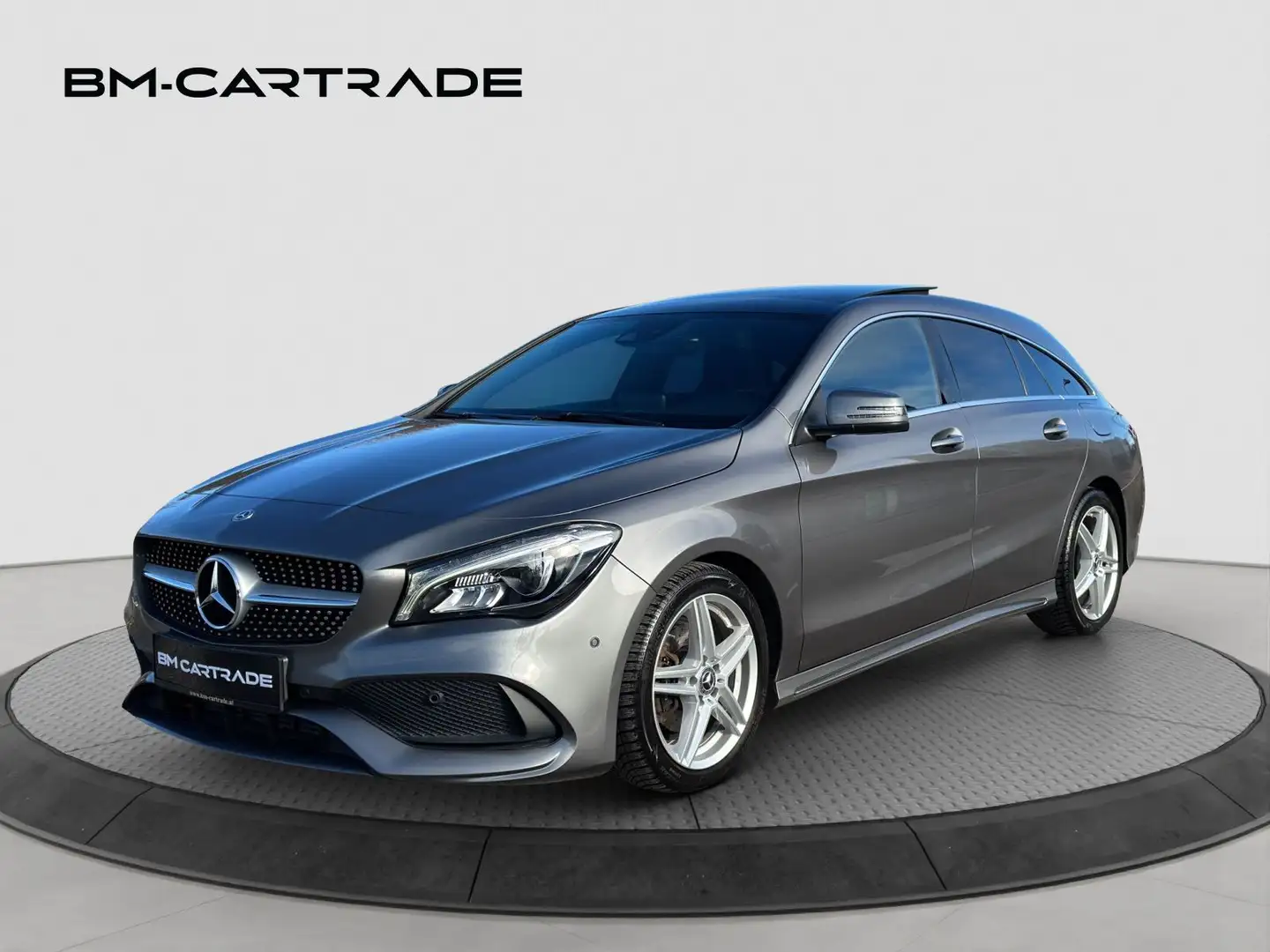 Mercedes-Benz CLA 200 d SB/AMG LINE/AHK/PANO/H&K Grau - 1