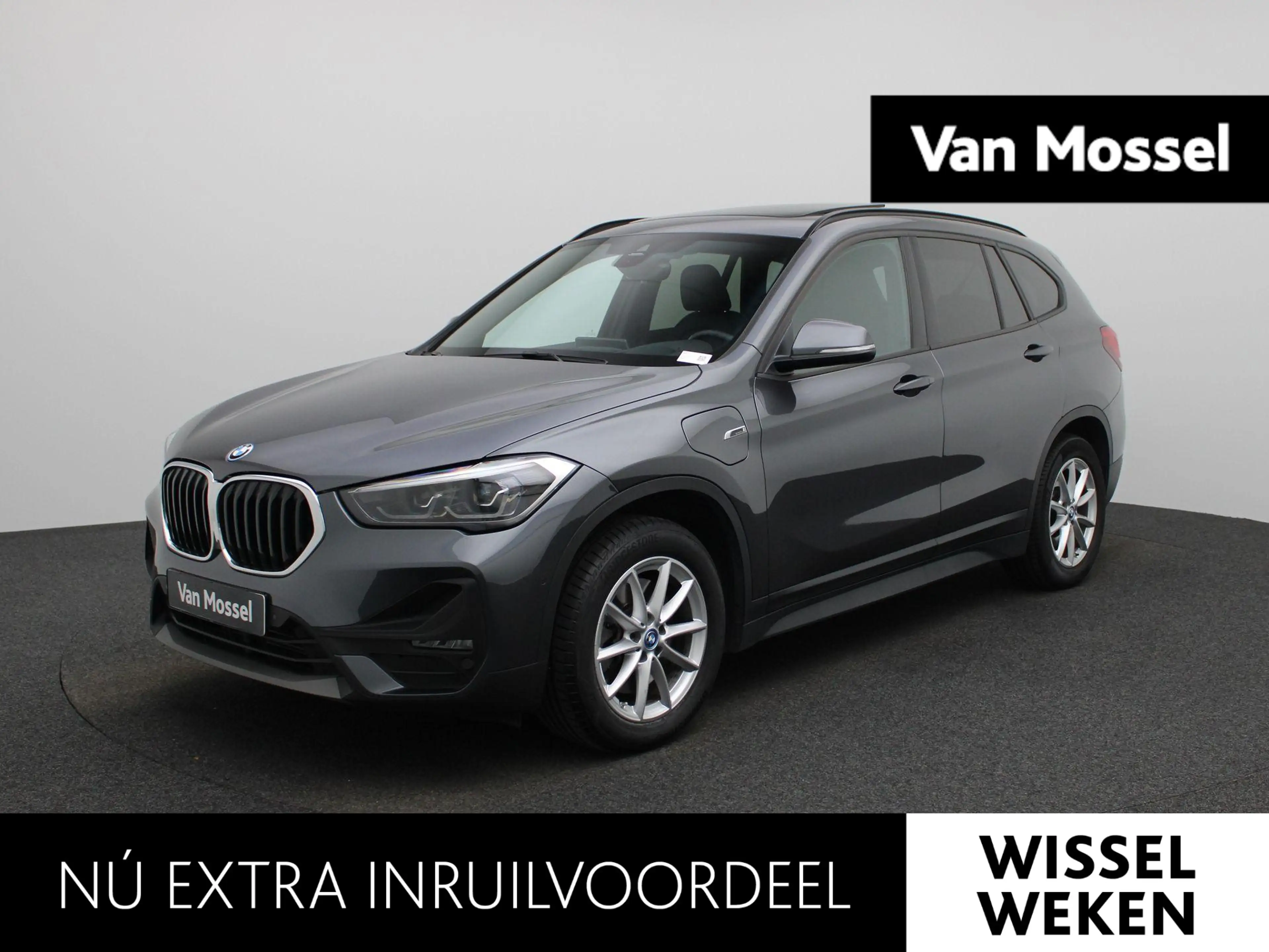 BMW X1 xDrive25e | PANORAMA-SCHUIFDAK | HEAD-UP | LEER |