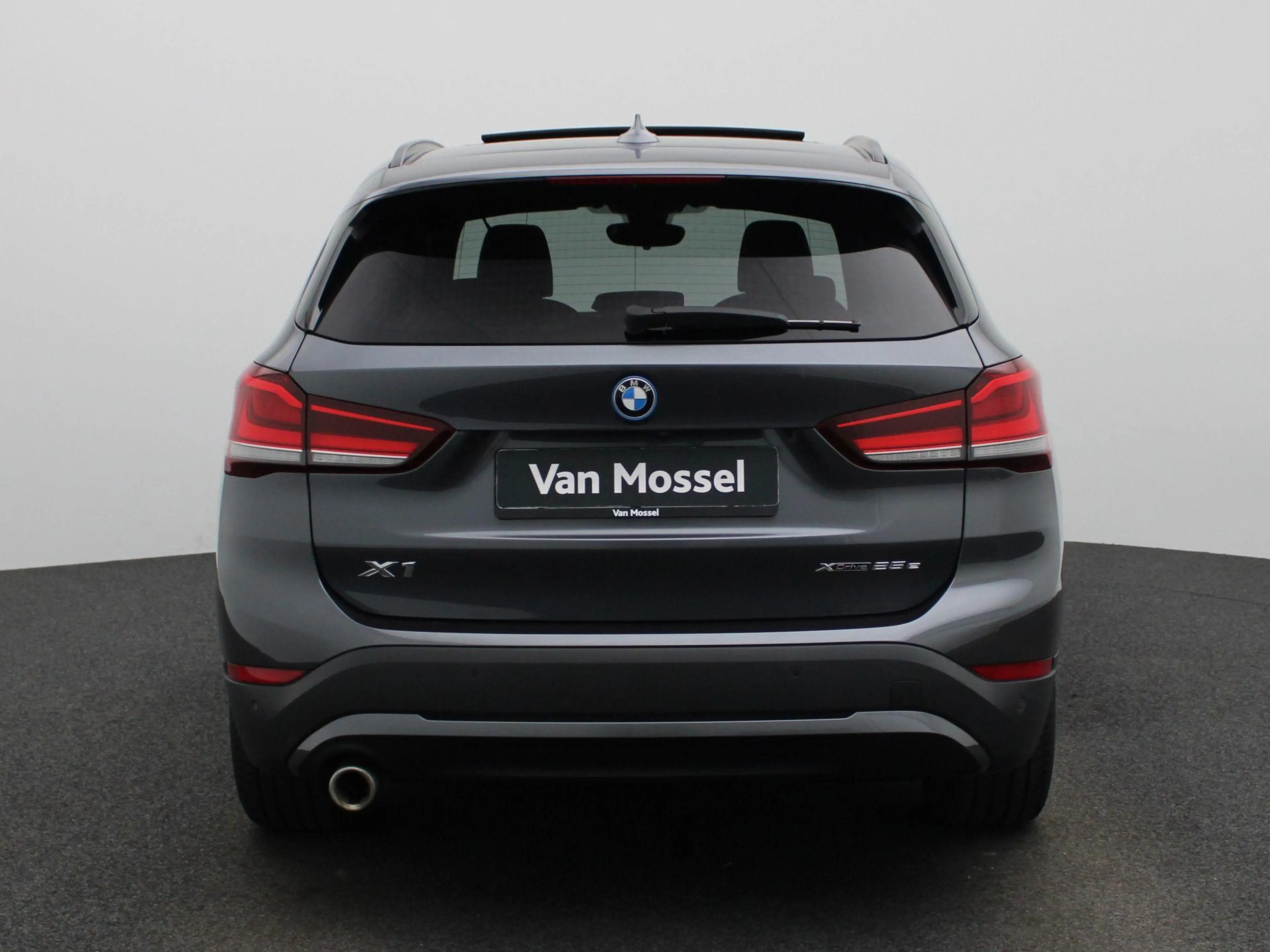 BMW X1 xDrive25e | PANORAMA-SCHUIFDAK | HEAD-UP | LEER | — photo 5