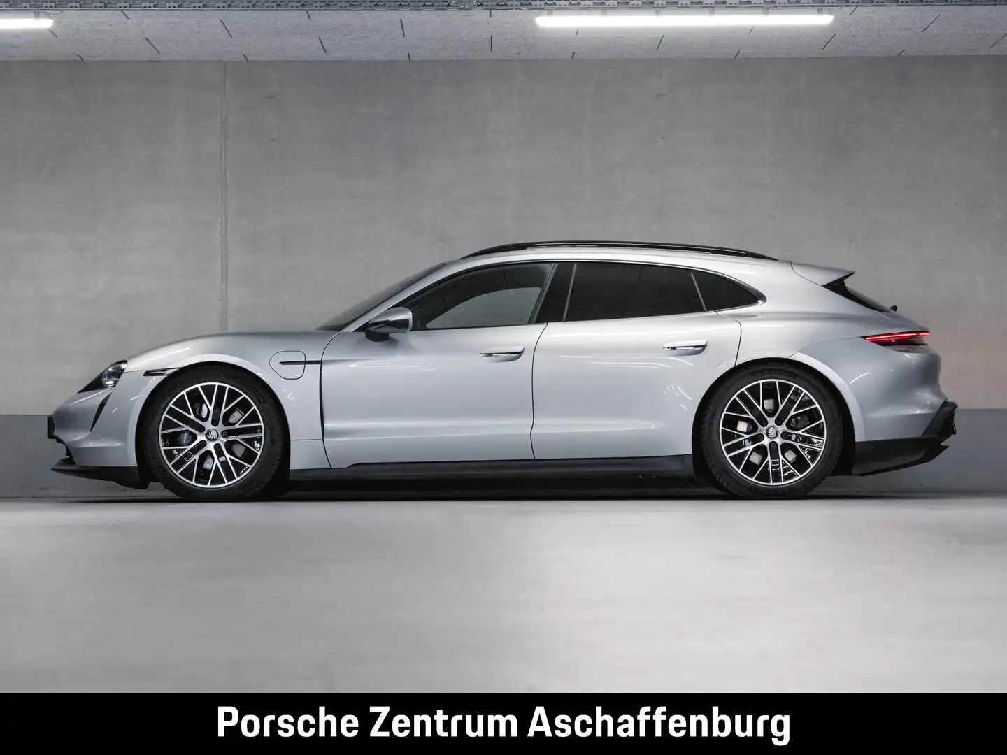 Porsche Taycan Sport Turismo "75 Jahre" Panoramadach Silber - 2