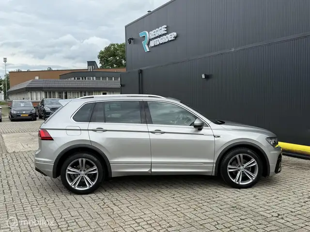 Volkswagen Tiguan view 9