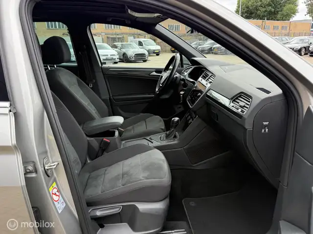 Volkswagen Tiguan view 14