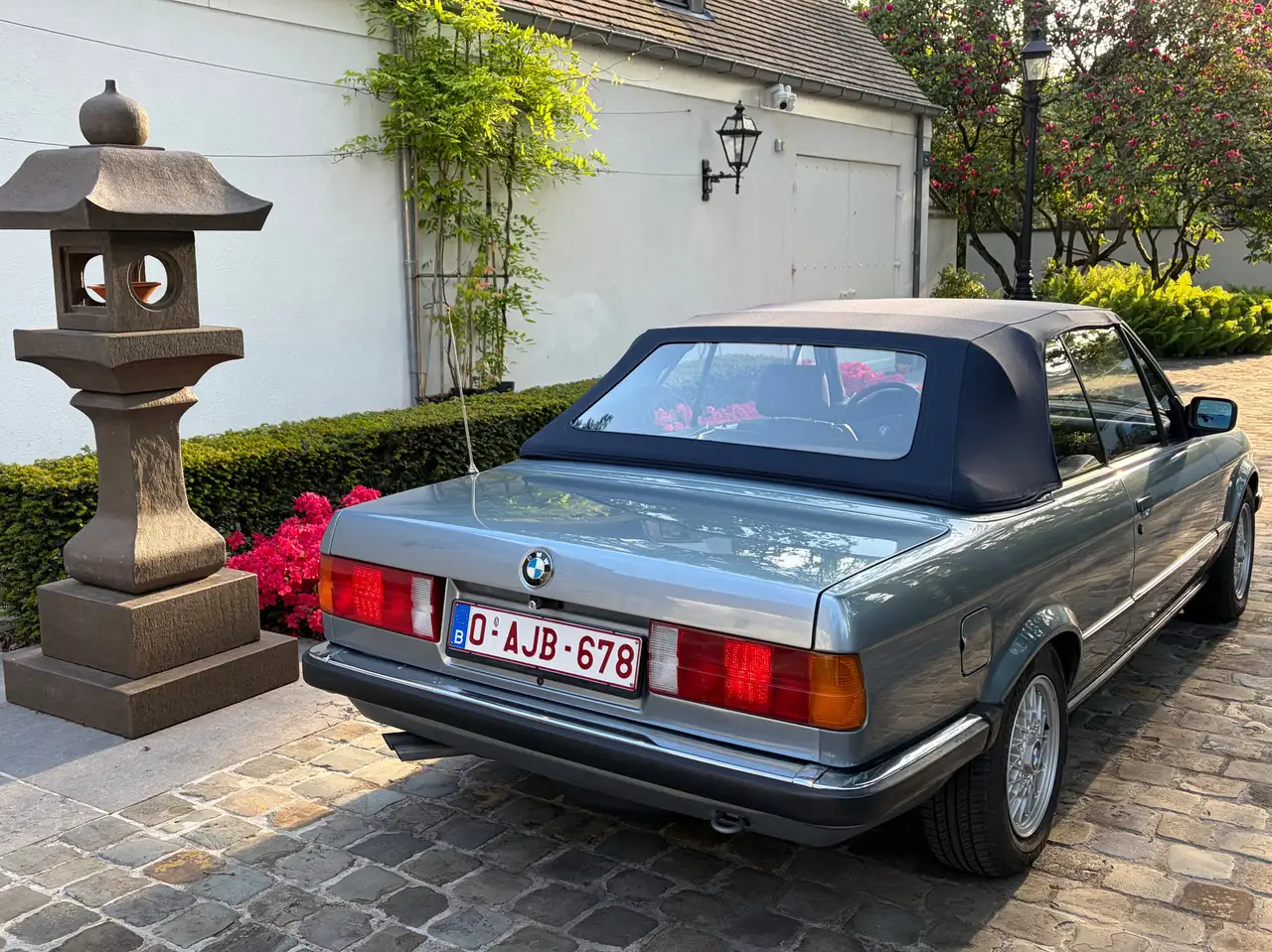 BMW 325 E30 Cabrio 325i In prachtstaat, foto 4