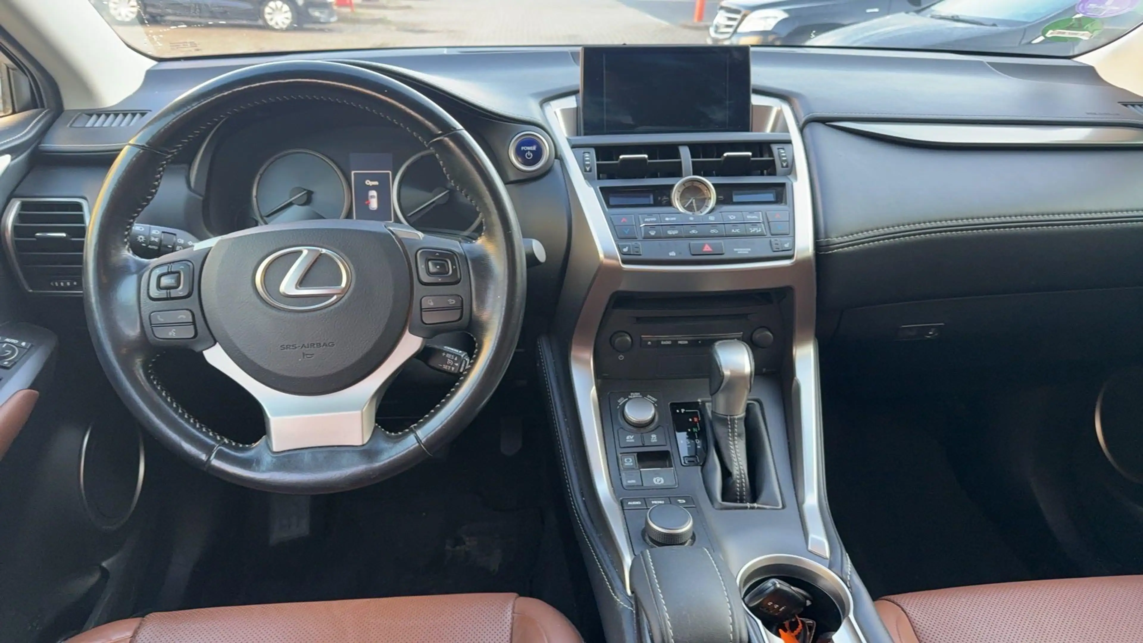 Lexus NX 300h AWD Luxury Line Leder/Winterset — photo 8