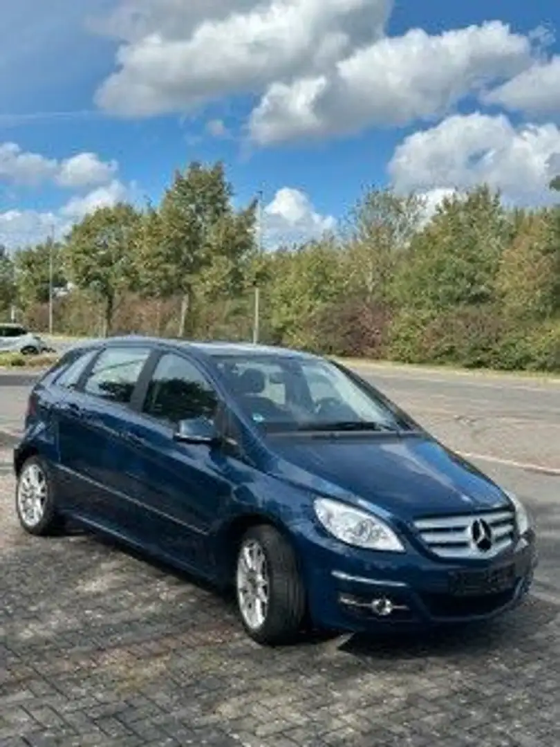 Mercedes-Benz B 160 BlueEFFICIENCY Blau - 2
