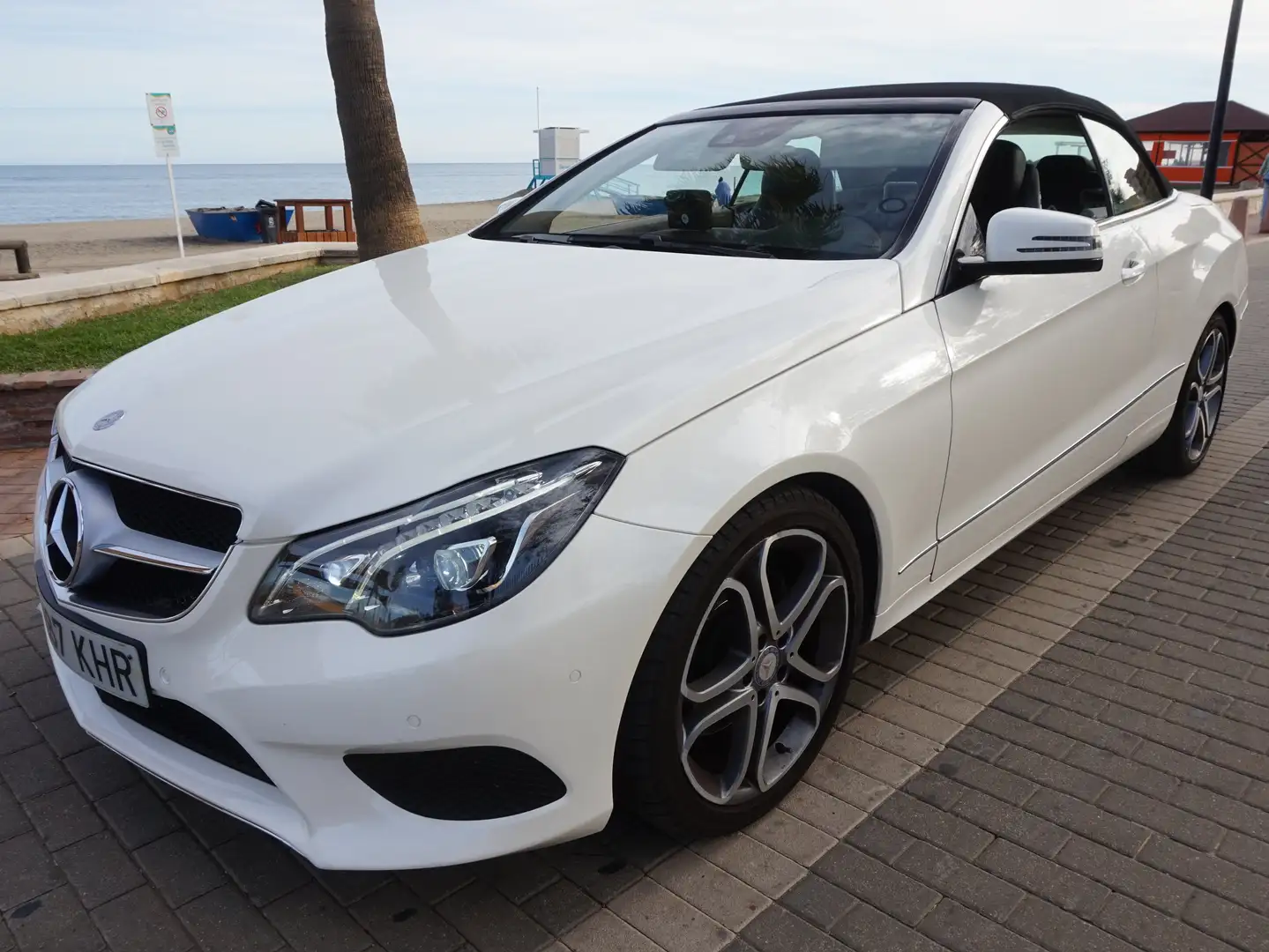 Mercedes-Benz E 200 E Cabrio 200 7G Plus Blanco - 1