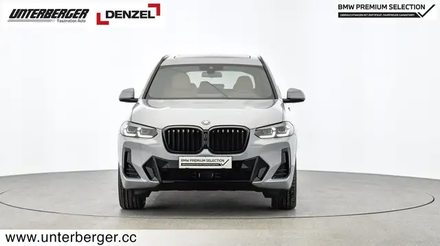 BMW X3 view 2