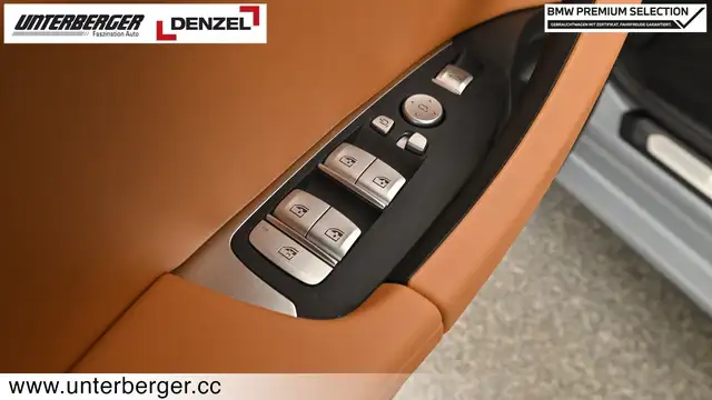 BMW X3 view 11