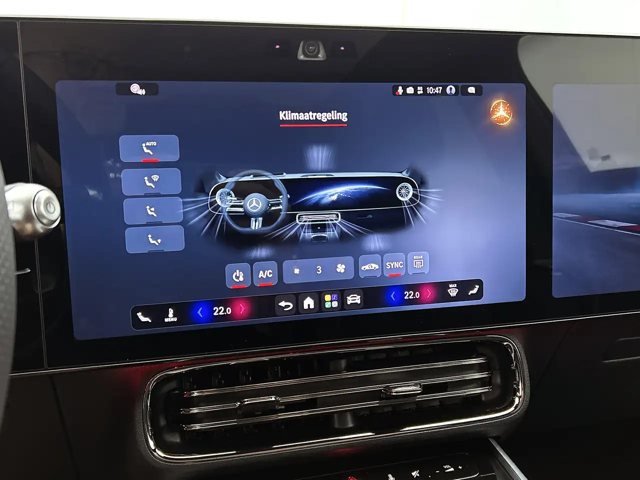 Mercedes-Benz CLA 2026 — фото 10