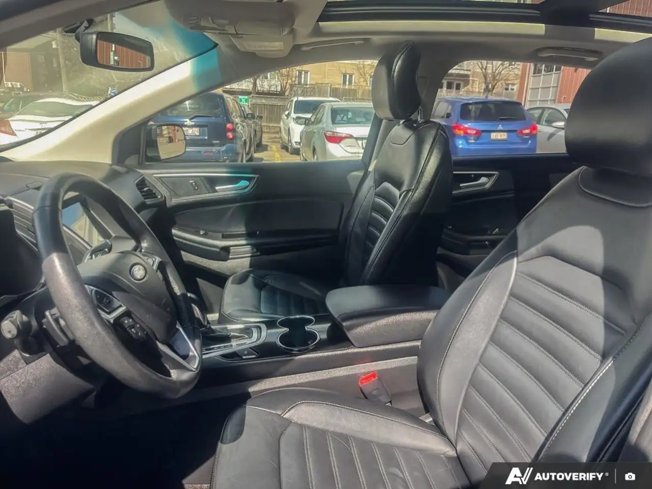 Ford Edge снимка Ford Edge
