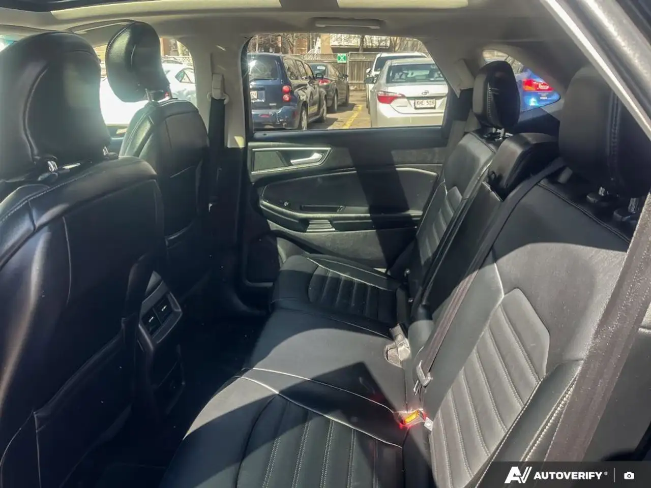 Ford Edge снимка Ford Edge