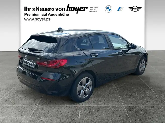 BMW 1 Series view 2